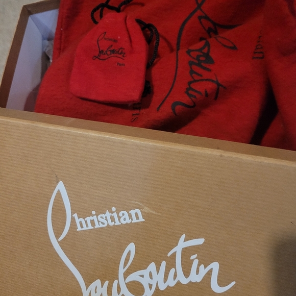 Stilettos - Picture 7 of 10